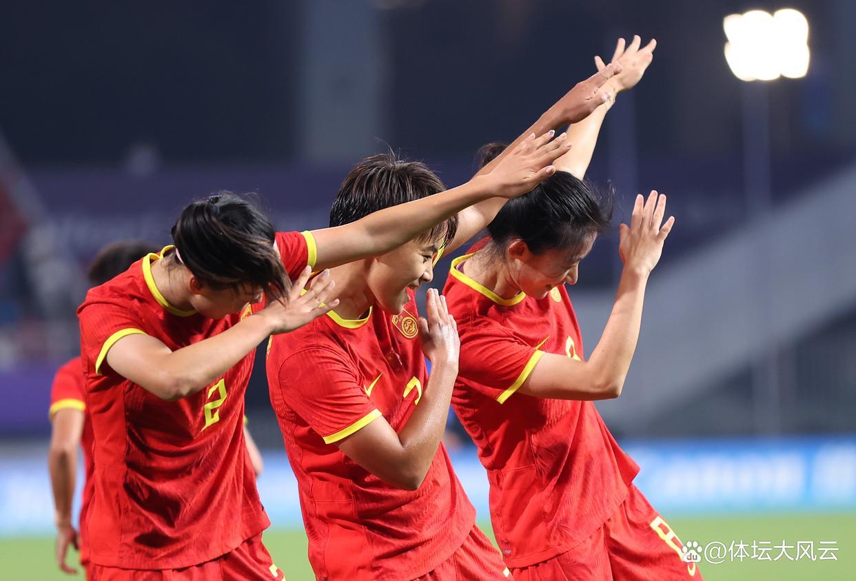 关于体坛新闻:女足比赛季末大决战在即的信息 关于体坛新闻:女足比赛季末大决战在即的信息