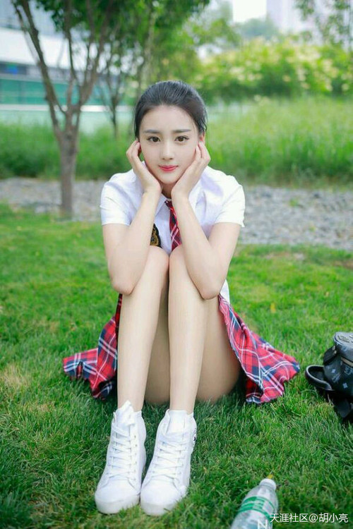 开云体育-西决式生死战,塞维利亚对决背后的中国突围